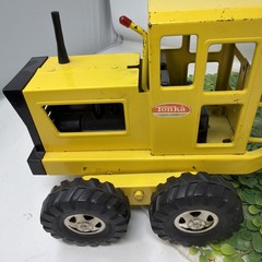 Vintage 1960s Tonka Yellow Road Grader Rolled Pressed Steel 17″