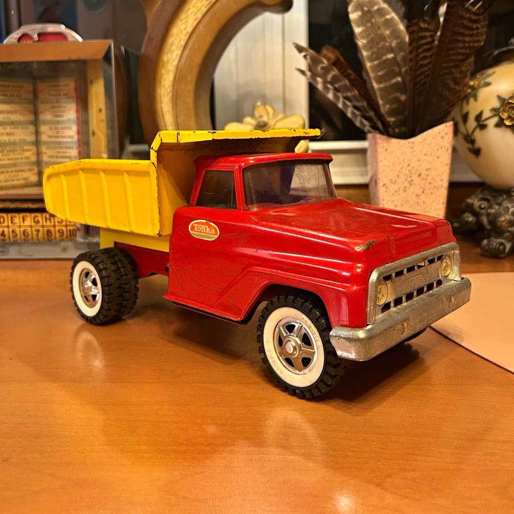 Vintage 1960s Tonka Pressed Steel Dump Truck – Red Cab & Yellow Bed – Original