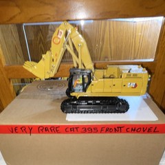 CAT 395 Front Shovel Tracked Excavator Diecast Model Yellow Black