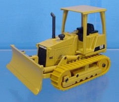Joal 174 1:50 Die Cast Caterpiller CAT D5C Track Type Tractor Dozer. LN/Box