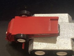 Conrad #3912 Volvo NL12 Intercooler Tractor Lowboy Trailer 1:50 – Diecast Boxed
