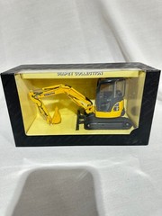 Komatsu PC50MR Mini-Shovel By Diapet 1/32nd Scale
