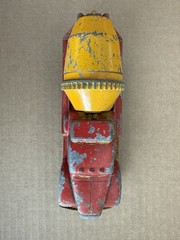 Cast Iron Red and Yellow Vintage Cement Mixer Truck Toy Construction Vehicle