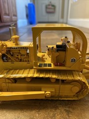 First Gear International TD-25 Crawler Dozer 1:25 Diecast Metal Yellow 79-0156
