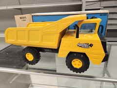 Vintage Nylint Jumbo Dump Truck Pressed Steel Yellow #9250 With Original Box!!