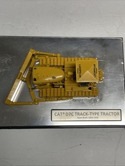 Diecast Masters 1/50 CAT Vintage D7C Track Type Tractor Dozer (85577) Sold As Is