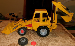 1/16 vintage gescha case 580B CK loader/backhoe see description good used