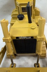 CATERPILLAR Norscot D10N Track-Type Tractor 1:50 Scale Die Cast