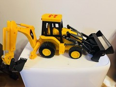 CAT Backhoe Loader Construction Vehicle Diecast Toy, Yellow/Black