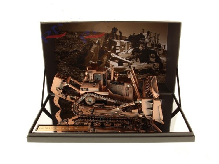 1:50 DM D11T Bulldozer Construction Machine Equipment Diecast Model Collection