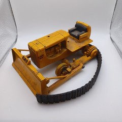 Vintage Ertl Model Toy D6 Caterpillar Metal Bulldozer w/original treads
