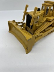 ERTL Caterpillar D10N Die Cast Toy Construction Vehicle Bull Dozer 6” USED 2495F