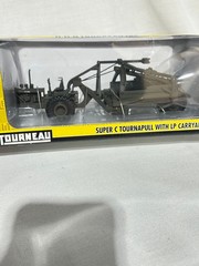 U.S. Army Le Tourneau Super C Tournapull With LP Carryall Scraper 1/50th Scale