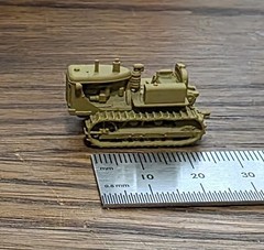 One 1/160 N scale D7 crawler w/ square side tank, yellow! EXCLUSIVE!
