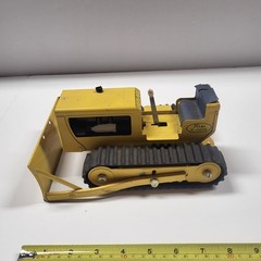 Vintage 1960’s Tonka Yellow Metal Bulldozer 9 Inches in Lenght