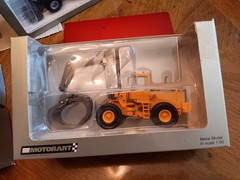 Motorart Volvo Wheel Loader 1:50 Metal Model Yellow/Gray, Unopened Box