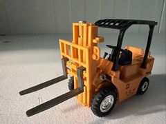 TCM 22 FG25 Shinsei Mini Power Lift Truck 1/50. Forklift – Made In Japan