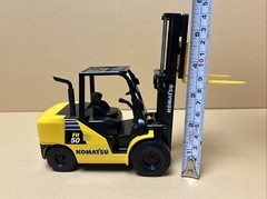 Used No Box Komatsu Model FH 50-2 Forklift 1/24 Scale Die Cast Model Cargo Ship