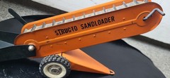 Vintage STRUCTO Orange Sand Loader – Pressed Steel Toy & NICE!