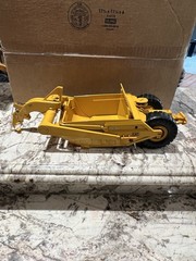 Caterpillar No. 456 Scraper ACMOC 1/25 First Gear 2011. No Box. Great Price!