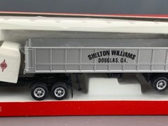 HO Scale Herpa 6067 MACK Semi Truck Shelton Williams w/Gravel Box Trailer HO7672