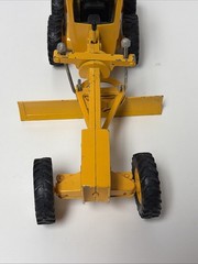 Vintage ERTL John Deere Grader Metal Construction 1:16 507
