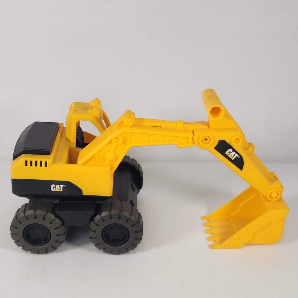 CAT Caterpillar Yellow Excavator Construction Toy Truck Plastic Moving Bucket