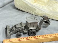 John Deere 310D BACKHOE Loader Tractor Pewter Spec-Cast NIB nice!