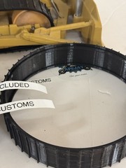 i pair of new tracks for ERTL CASE 1550 Toy 1:16 Model Bulldozer #608-10CO