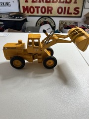 Vintage ERTL International Harvester Hough Payloader Diecast 1:24 Scale Toy