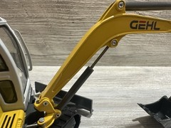 Gehl/J.J. Keller GE 602 Compact Excavator By DCP 1/25th Scale *Details*