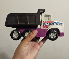 Nylint City Sand & Gravel 1:64 Dump Truck White Purple Black