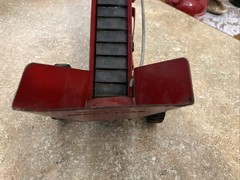 VINTAGE 1960’S RED TONKA TOYS SANDLOADER TOY VERY NICE