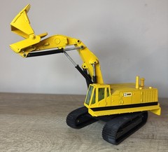 NZG Caterpillar 245 Front Shovel Excavator No 160-177 West Germany Die Cast