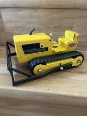 1960’s Vintage TONKA TOY Pressed Steel BULL DOZER Bulldozer Construction Rare
