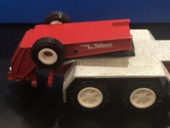 Conrad #3912 Volvo NL12 Intercooler Tractor Lowboy Trailer 1:50 – Diecast Boxed