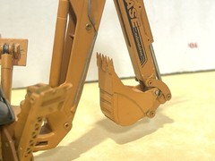 Conrad 1/35 Scale CUSTOM BUILT CASE 580 SUPER L Backhoe-Loader (U.S. Version)