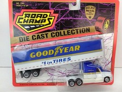 Vintage 1996 Road Champs Goodyear Die Cast Semi Truck Trailer #7382 New Sealed