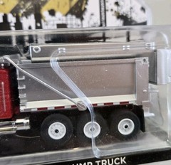 Greenlight 1:64 Mack Granite Dump Truck 2019 Public Works Exclusive