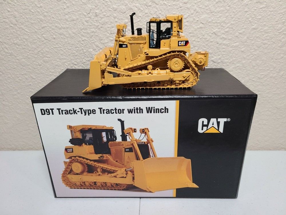 Caterpillar Cat D9T Dozer with Winch – CCM Brass 1:48 Scale Model New – 80 Made