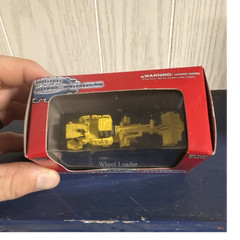 Mini Machines Wheel Loader 1:64 Diecast/Plastic Yellow Unopened Box