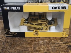 JOAL Caterpillar D10 High Track Bulldozer 1/70 Scale, Die Cast, 6”