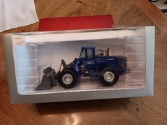 Volvo L220E Loader 1:50 Diecast Model, Blue, Limited Edition, Unopened Box