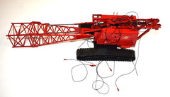 Manitowoc 4100W VICON Equip LIFTCRANE Diecast Red Model Vehicle 1:50 Scale Model
