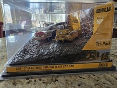 Limited Edition Norscot CAT Collectible D6k, D6T & #22 Cat Car 55480 NEW