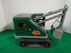 Marx Lumar Contractors Automatic Scoop Power Shovel Excavator Steel – GREEN