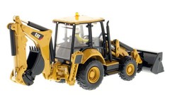 DIECAST MASTERS,CATERPILLAR 420F2 backhoe loader with driver and metal box, 1…