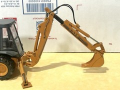 Conrad 1/35 Scale CUSTOM BUILT CASE 580 SUPER L Backhoe-Loader (U.S. Version)
