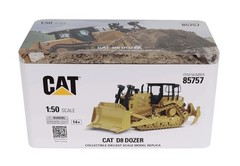 Diecast Masters 85757 Cat D8 Standard Configuration 1/50 Scale Diecast Model