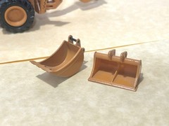Conrad 1/35 Scale CUSTOM BUILT CASE 580 SUPER L Backhoe-Loader (U.S. Version)